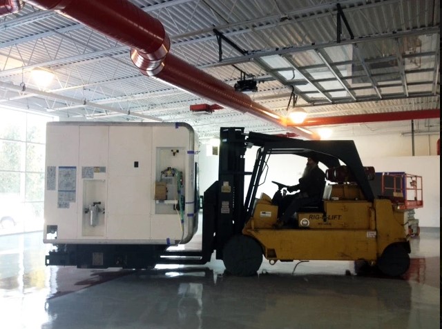 Industrial Machinery and Equipment Transport